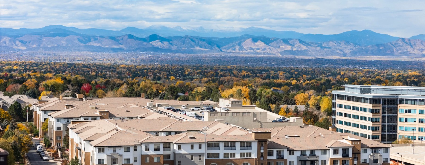 Mountain view from Lorian Aparments